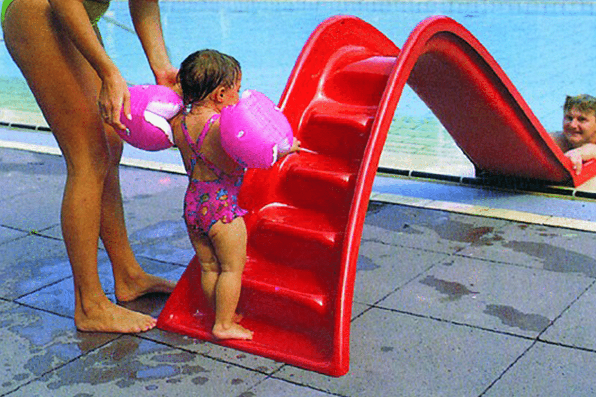 Escorrega Tobogan Mini Red Slide Piscinas Bébés Toddler